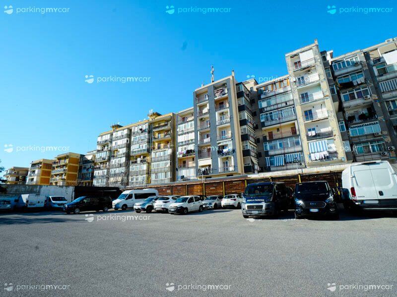 Koala Parking - Aeroporto Bari Auto parcheggiate Koala Parking - Aeroporto Bari