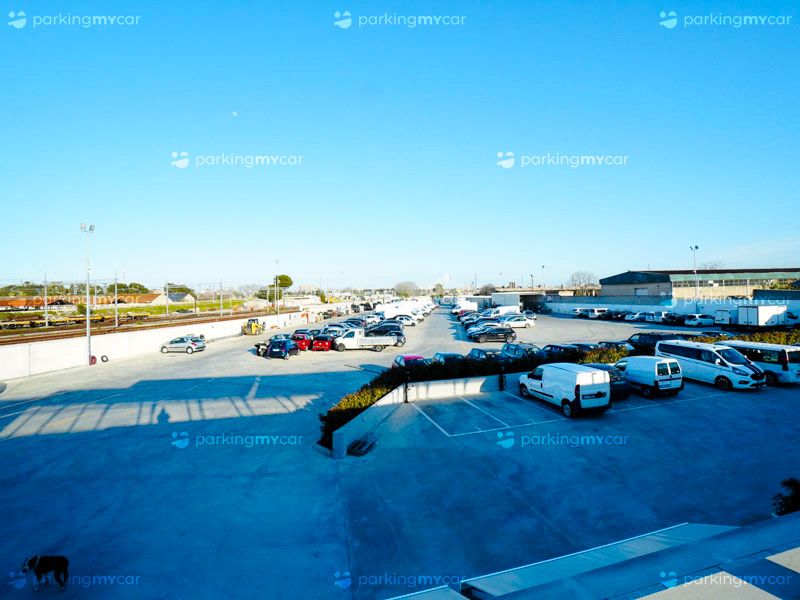 Park And House - Porto Bari Vista dall'alto Park And House - Porto Bari