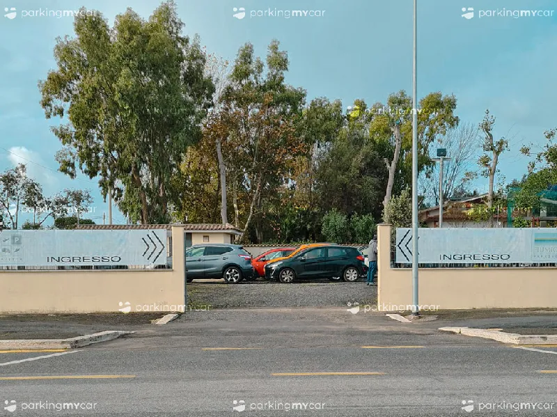 Airport Parking - Aeroporto Roma Fiumicino Ingresso Airport Parking - Aeroporto Roma Fiumicino