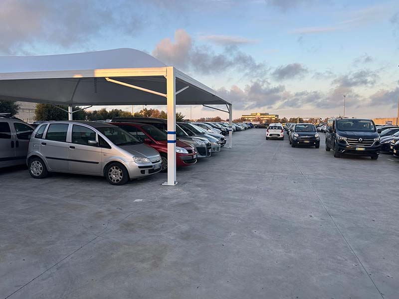 Parking Brindisi - Stazione Brindisi Parcheggi all'aperto Parking Brindisi - Stazione Brindisi