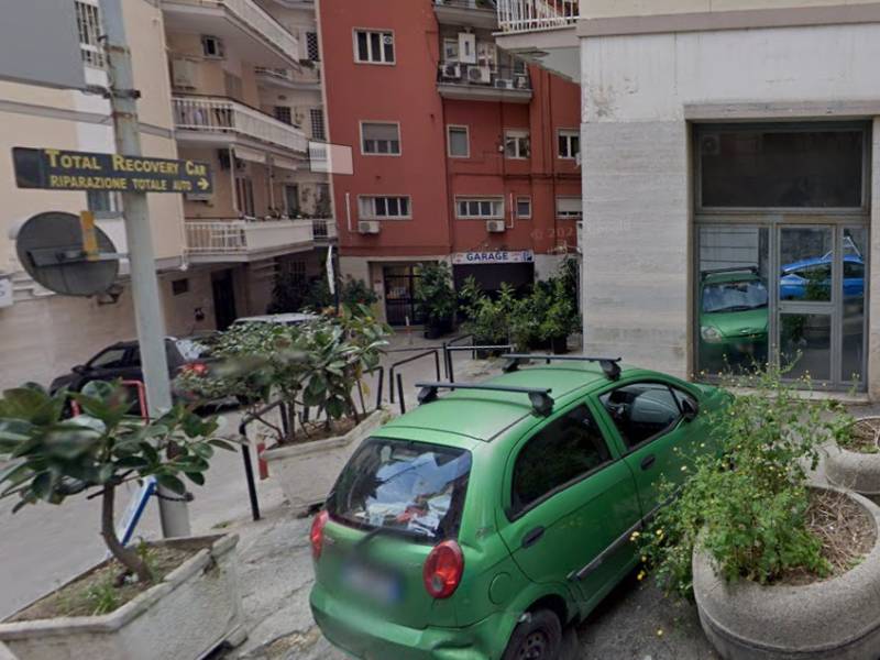 Garage San Filippo - Napoli centro città Ingresso Garage San Filippo - Napoli centro città