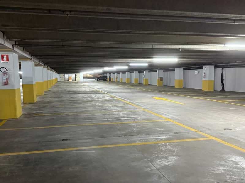 Autosilo Gold Parking - Stazione Bari centrale Posti auto al coperto Autosilo Gold Parking - Stazione Bari centrale